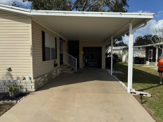 1425 Wild Dunes Court a Winter Haven, FL Mobile or Manufactured Home for Sale